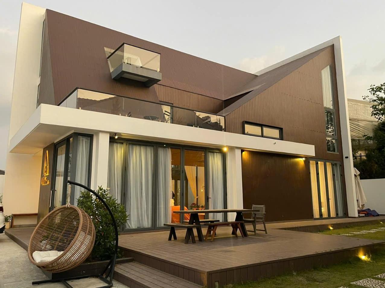 Ekehaus Da Lat Hotel Khu Chi Lăng Exterior photo